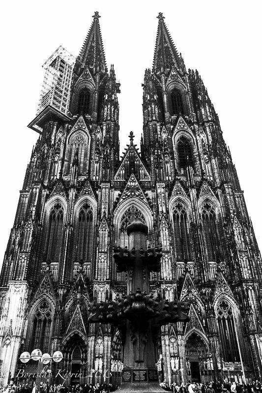 Lead image: Schwarz und Weiß – Kölner Dom